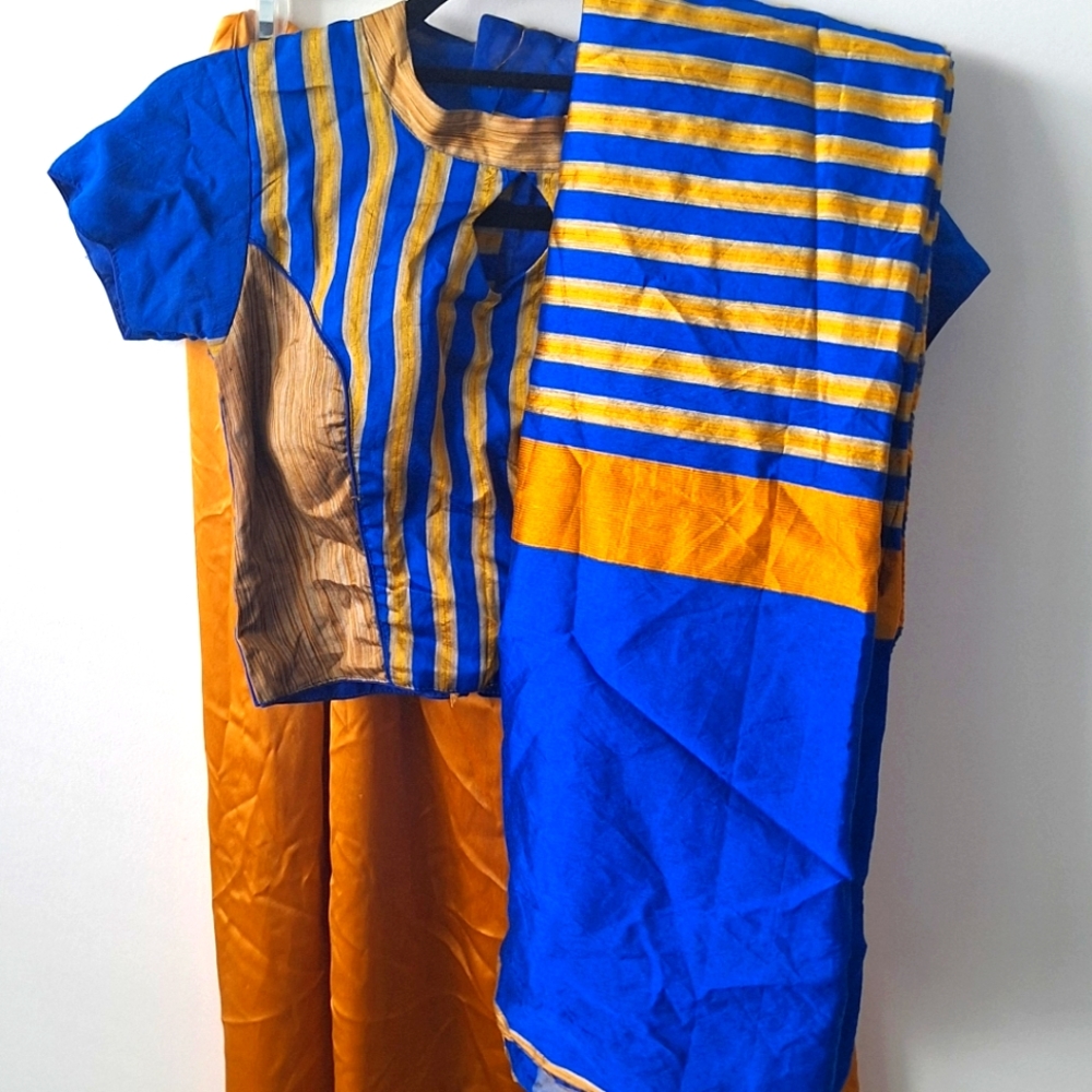 Pre-stitched Lehenga Choli 3 Piece with Dupatta Blue & Gold Small